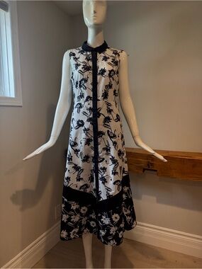 Penny Black Monochrome Floral Shirt Dress – Size 8 🤍🖤